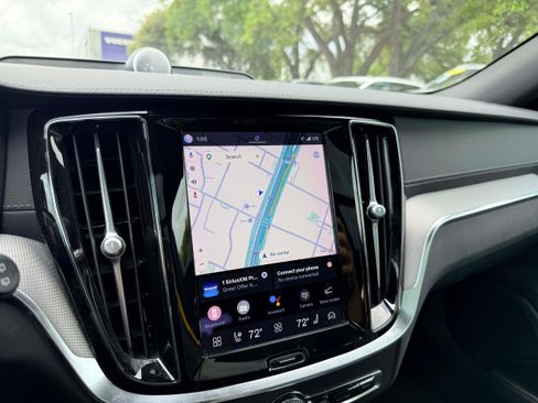 Certified 2024 Volvo V60 T8 Polestar image 17