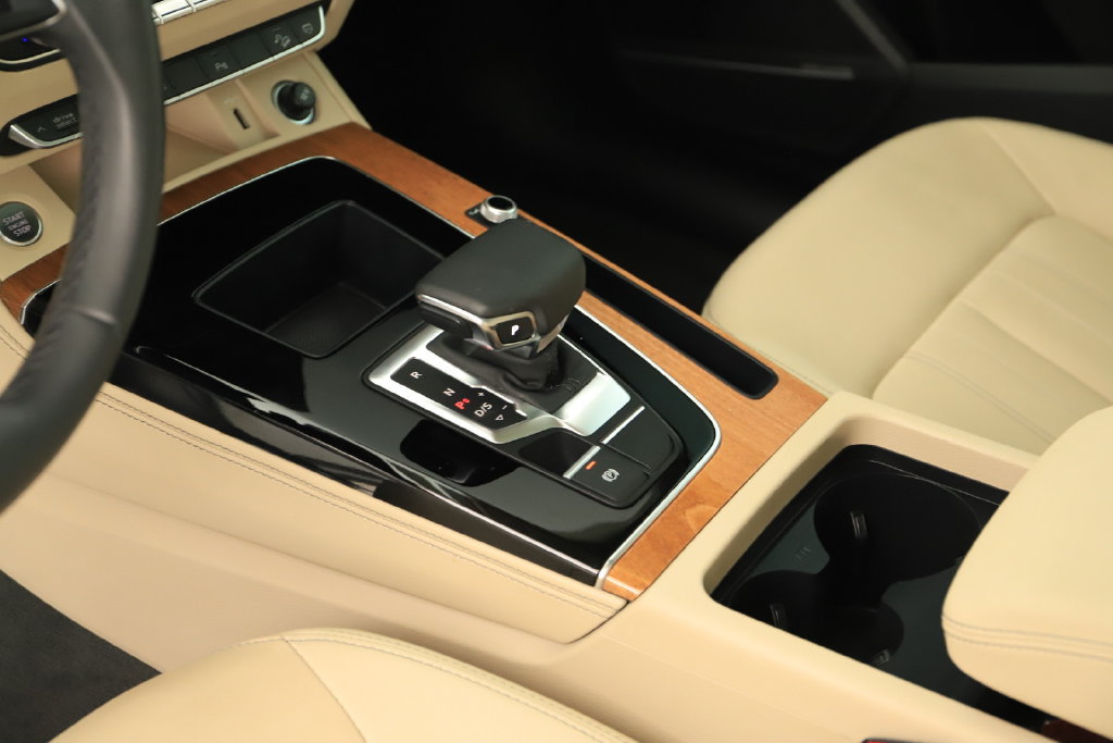 Certified 2023 Audi Q5 2.0T Premium Plus AWD/4WD image 17
