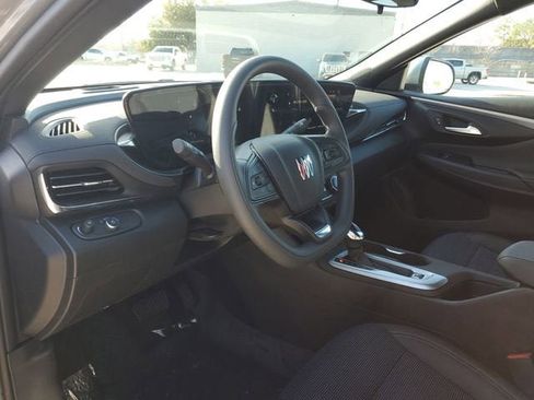 New 2026 Buick Envista Preferred w/ Convenience II Package image 19
