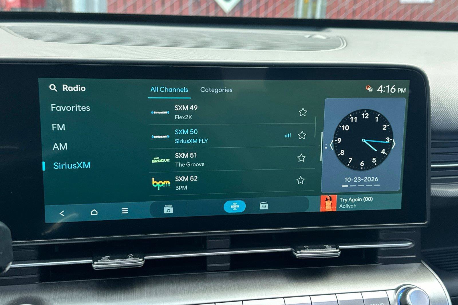 New 2027 Hyundai Kona Limited FWD image 17
