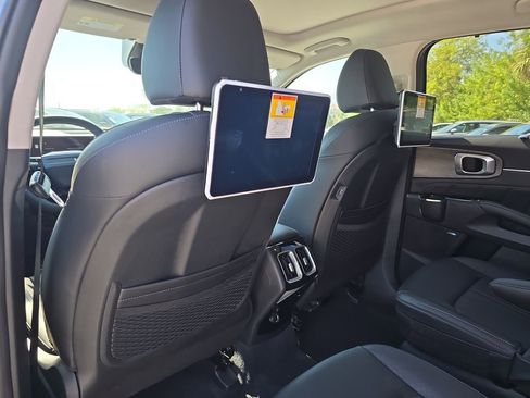 New 2026 Kia Sorento SX image 17