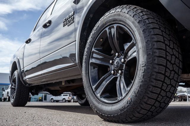 Used 2024 RAM 1500 Warlock AWD/4WD image 12