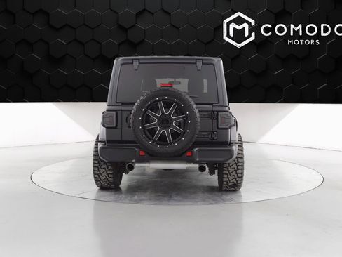 Used 2021 Jeep Wrangler Unlimited Sahara image 4