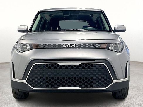 Used 2025 Kia Soul LX w/ LX Technology Package image 5