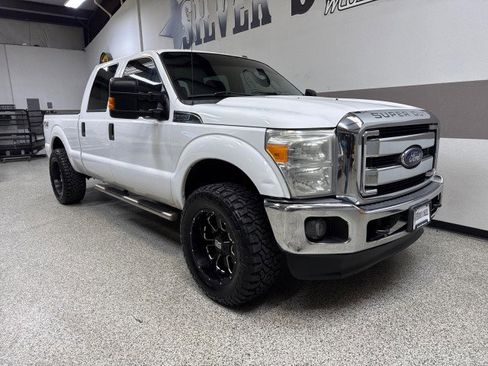 Used 2015 Ford F250 XLT w/ FX4 Off-Road Package image 40