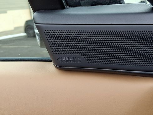 Used 2024 Land Rover Range Rover Sport SE image 24