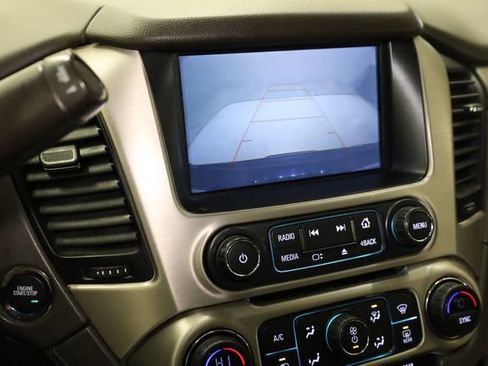 Used 2018 GMC Yukon Denali w/ Denali Ultimate Package image 23