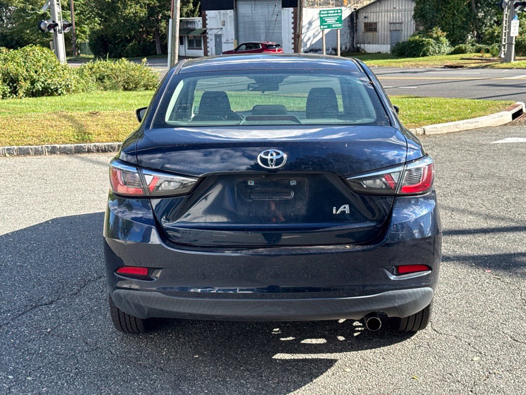 Used 2018 Toyota Yaris iA FWD image 6