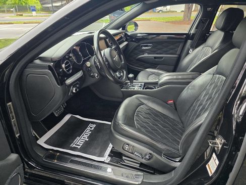 Used 2017 Bentley Mulsanne RWD image 81