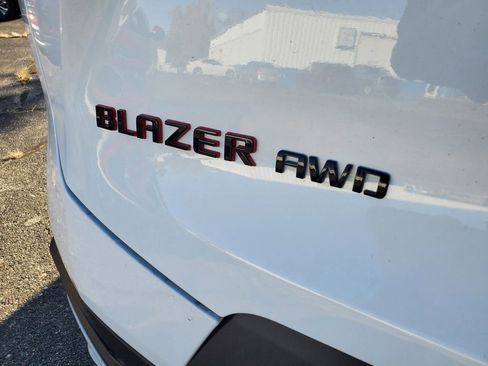 New 2025 Chevrolet Blazer LT w/ Redline Edition image 31