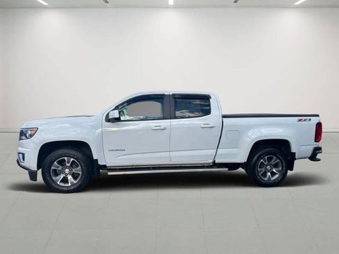 Used 2018 Chevrolet Colorado Z71 image 3
