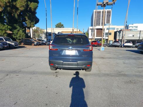 Used 2023 Subaru Ascent Limited image 6
