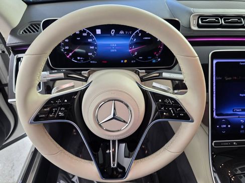 Used 2023 Mercedes-Benz S 500 4MATIC image 18