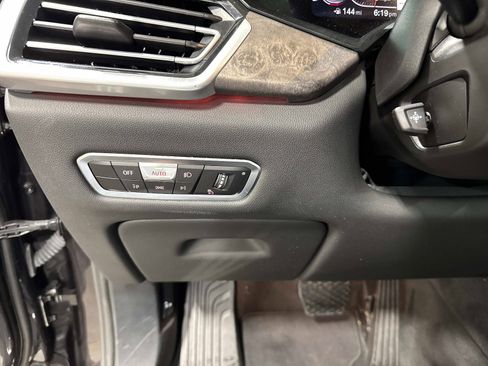 Used 2023 BMW X5 sDrive40i image 33