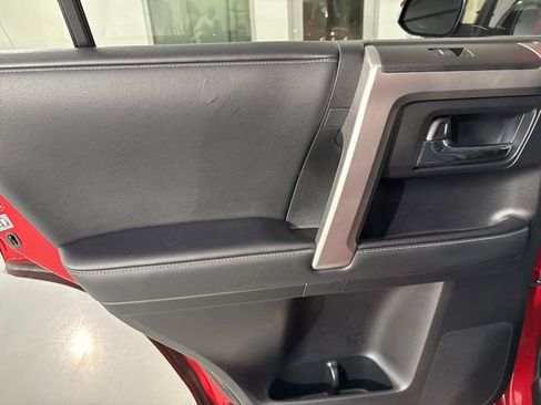 Used 2020 Toyota 4Runner Limited image 17