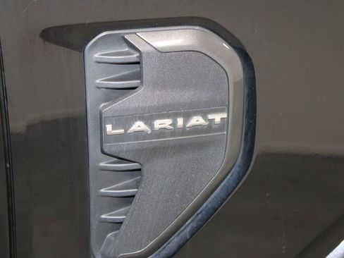 Used 2024 Ford Ranger Lariat w/ FX4 Off-Road Package image 12