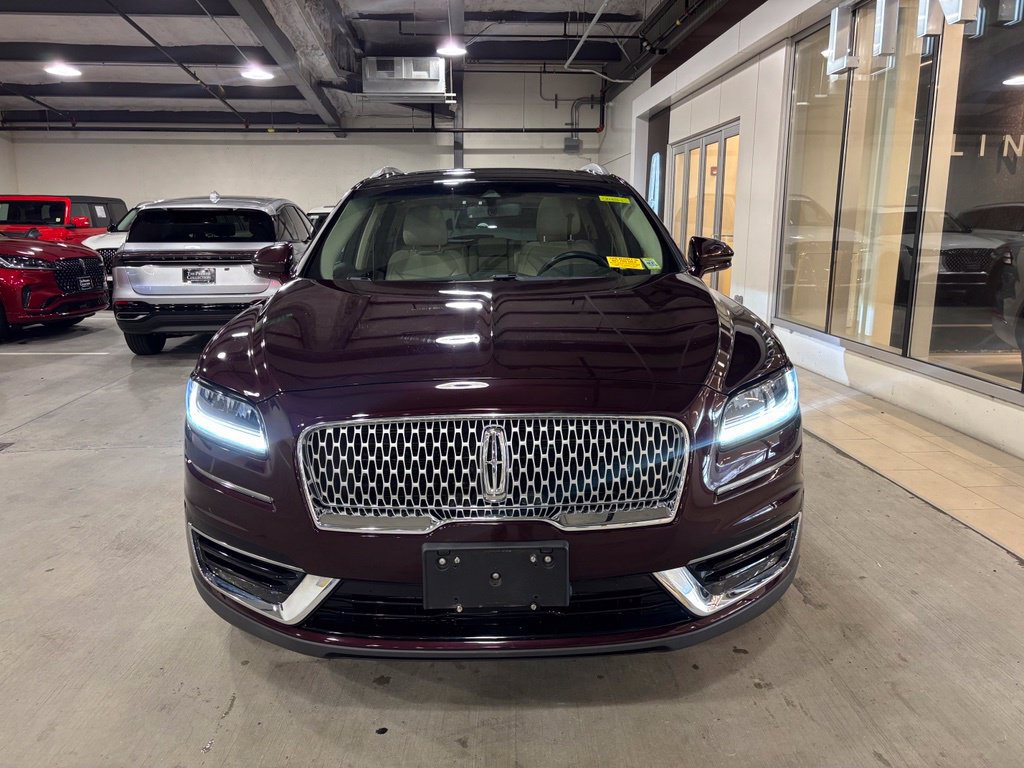 Used 2019 Lincoln Nautilus Reserve AWD/4WD image 2