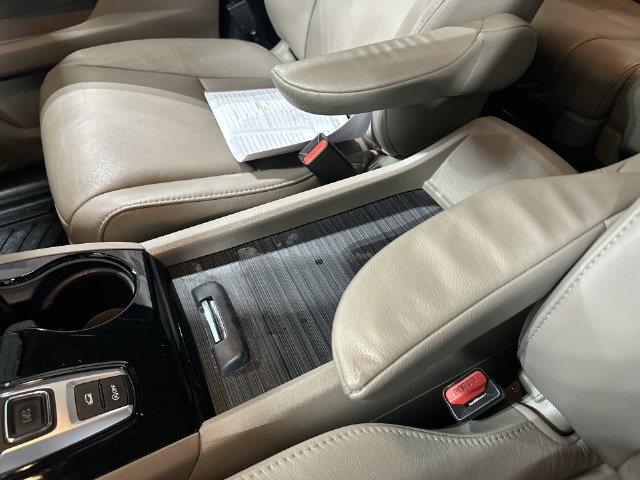 Used 2019 Honda Pilot Touring image 28
