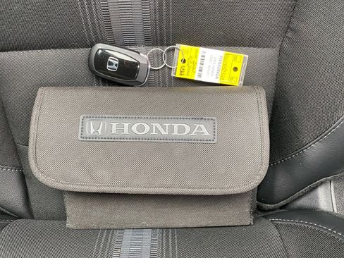 Certified 2025 Honda Civic Sport image 38