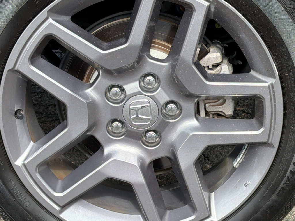 Used 2023 Honda Passport EX-L image 6