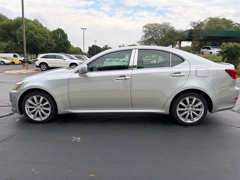 Used 2007 Lexus IS 250 AWD image 9