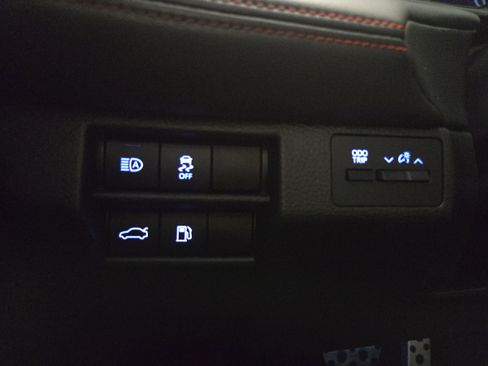 Used 2020 Toyota Avalon TRD image 26