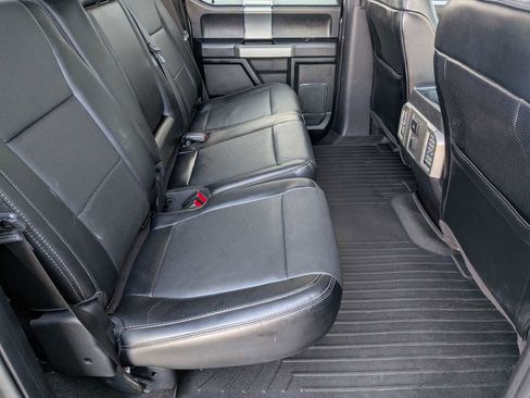 Used 2016 Ford F150 Lariat image 19