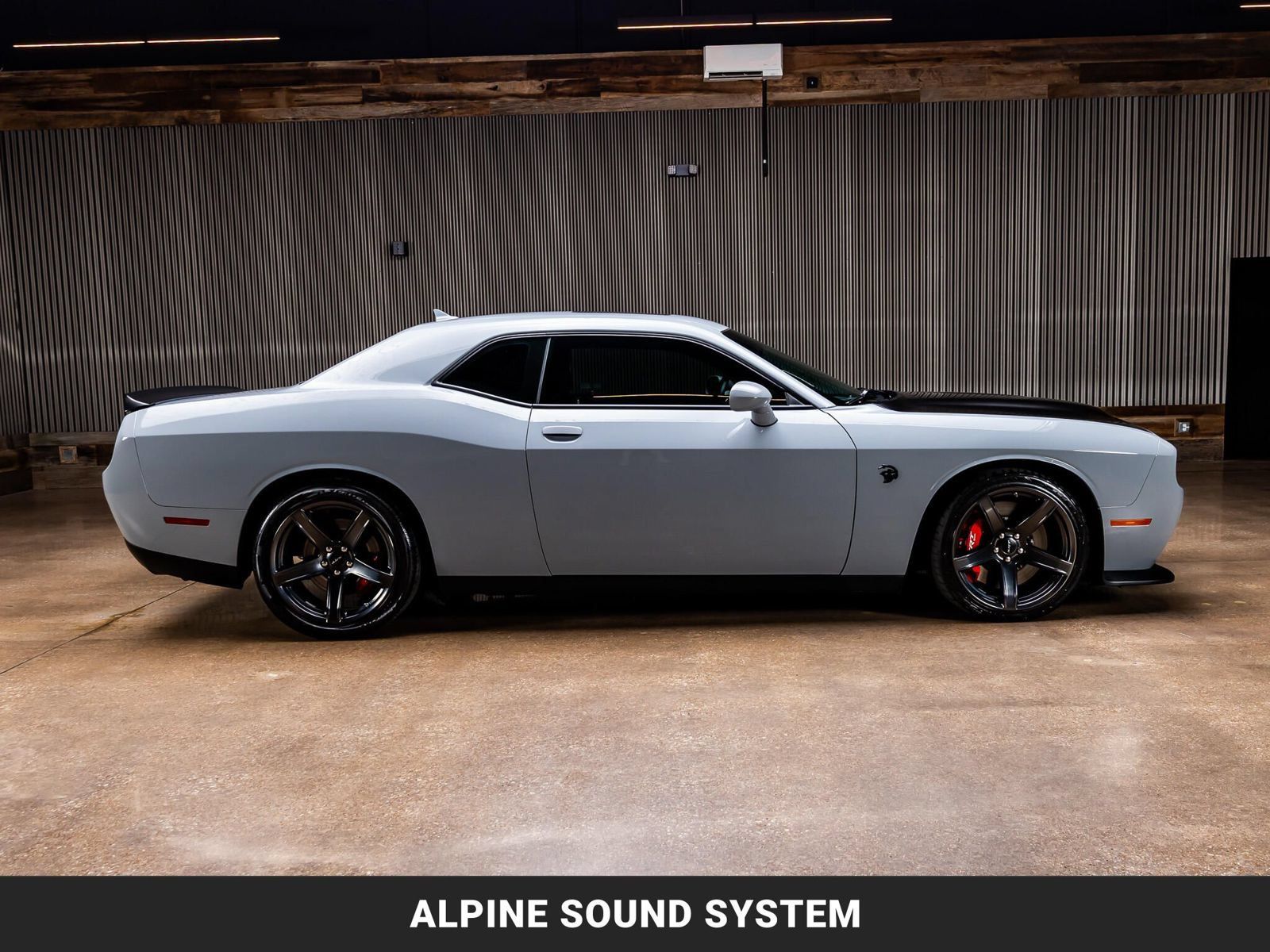 Used 2022 Dodge Challenger SRT Hellcat Redeye RWD image 10