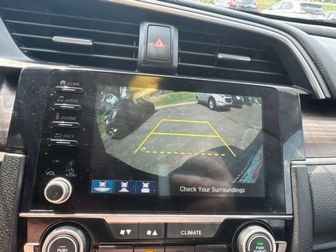 Used 2019 Honda Civic EX-L image 18