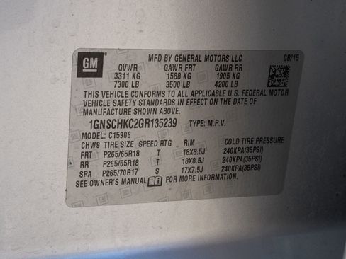 Used 2016 Chevrolet Suburban LT image 30