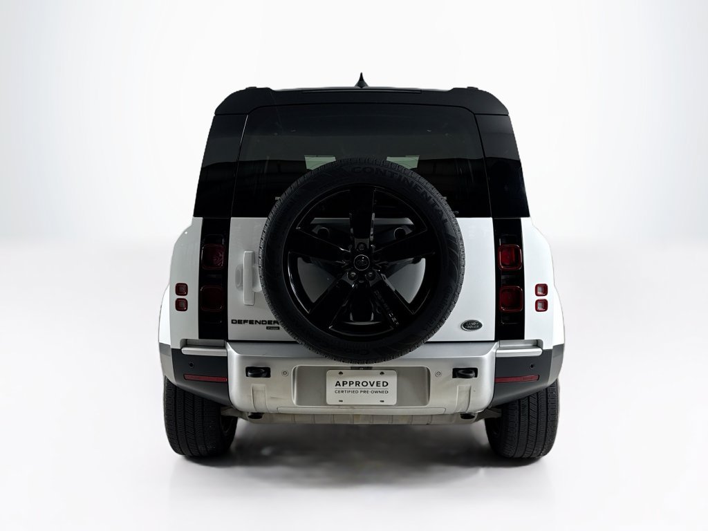 Used 2023 Land Rover Defender 110 SE AWD/4WD image 4