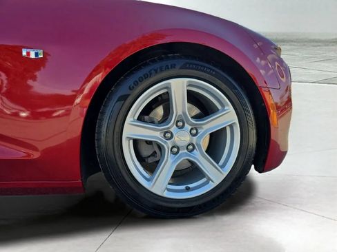 Used 2022 Chevrolet Camaro LT RWD image 29