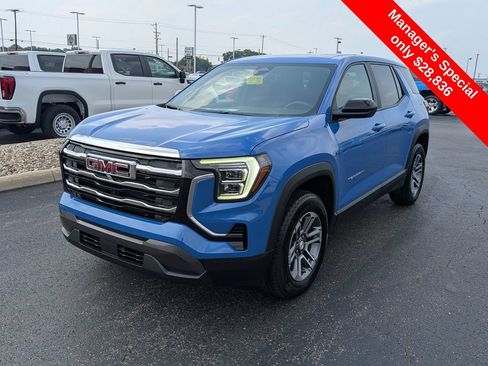Used 2025 GMC Terrain Elevation AWD/4WD image 3