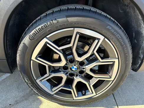 Certified 2025 BMW X2 xDrive28i w/ Premium Package image 30