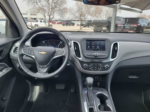 Used 2024 Chevrolet Equinox LT image 6
