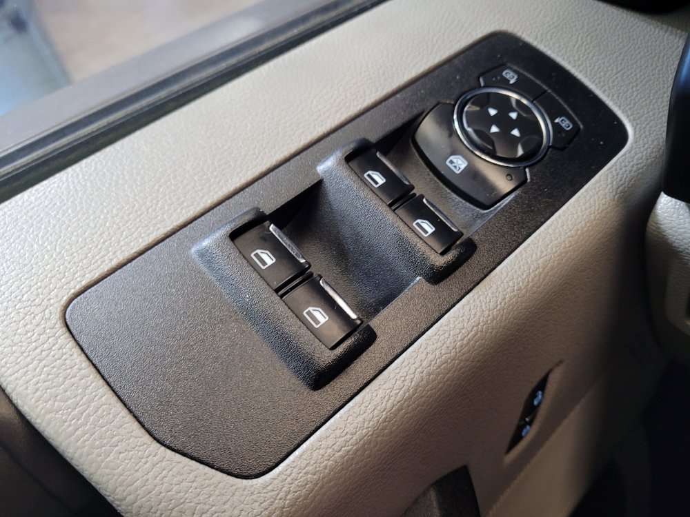 Used 2016 Ford F150 XL w/ Equipment Group 101A Mid AWD/4WD image 27