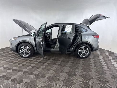 Used 2025 Ford Escape ST-Line image 11