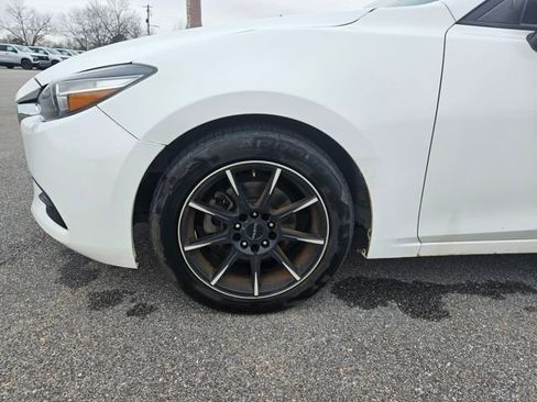 Used 2017 MAZDA MAZDA3 Sport image 26