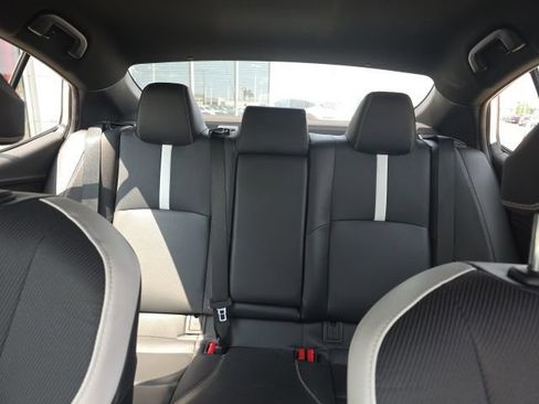 Used 2025 Toyota Camry SE FWD image 15
