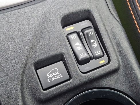 Certified 2021 Subaru Crosstrek 2.0i Premium w/ Popular Package #3 image 24