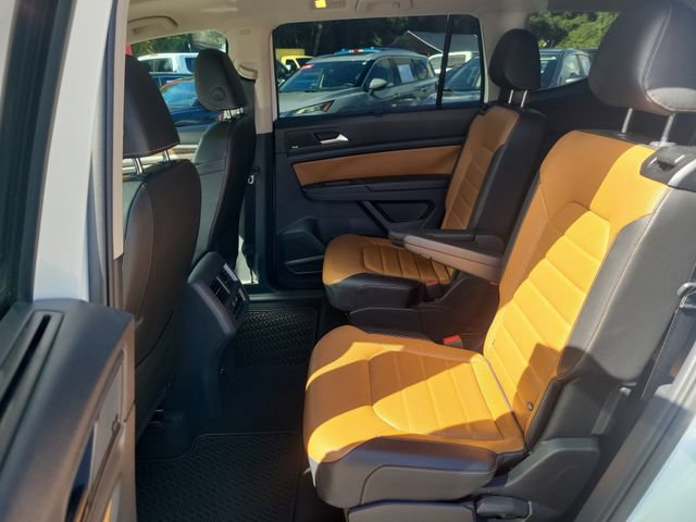 Used 2020 Volkswagen Atlas SEL R-Line AWD/4WD image 14
