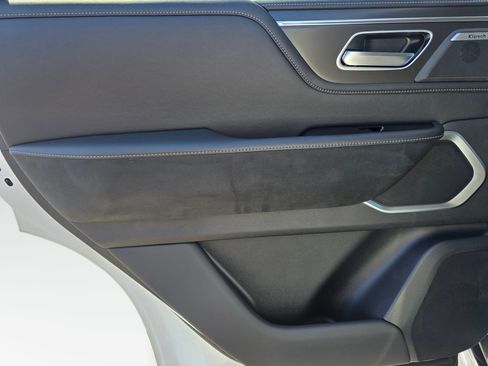 New 2026 INFINITI QX80 Luxe w/ Cargo Package AWD/4WD image 19