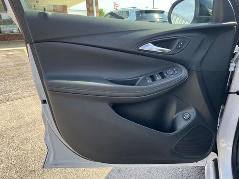 Used 2020 Buick Encore GX Select w/ Advanced Technology Package FWD image 14