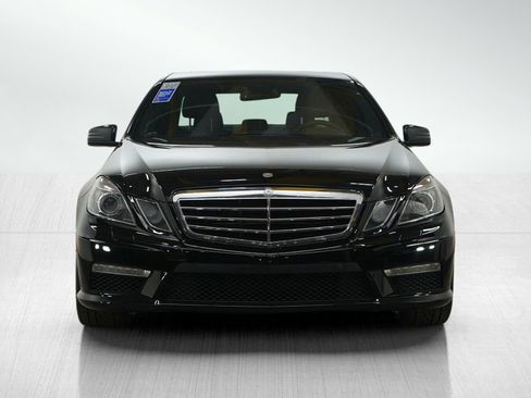 Used 2010 Mercedes-Benz E 63 AMG Sedan image 8