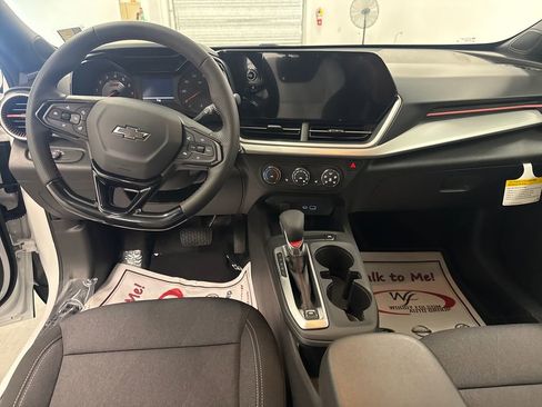 New 2026 Chevrolet Trax RS FWD image 14