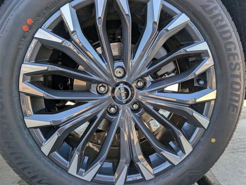 New 2026 Nissan Rogue Platinum image 6