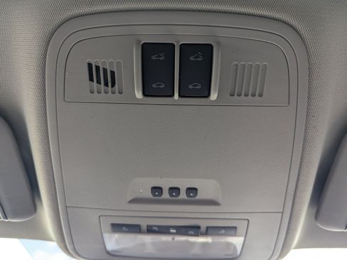 Used 2015 Buick Regal Premium FWD image 26