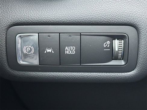 New 2025 Chevrolet Blazer EV LT image 28