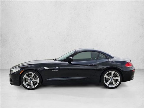 Used 2016 BMW Z4 sDrive35i RWD image 9