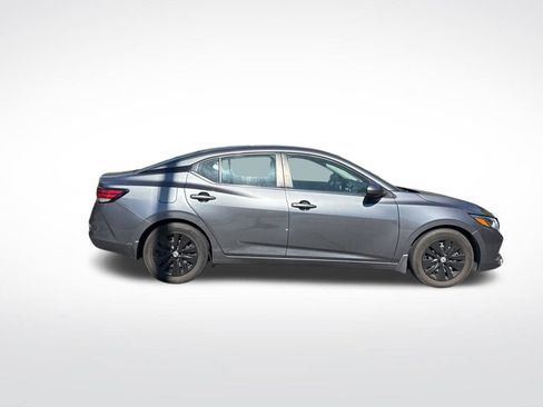 Used 2022 Nissan Sentra S FWD image 16